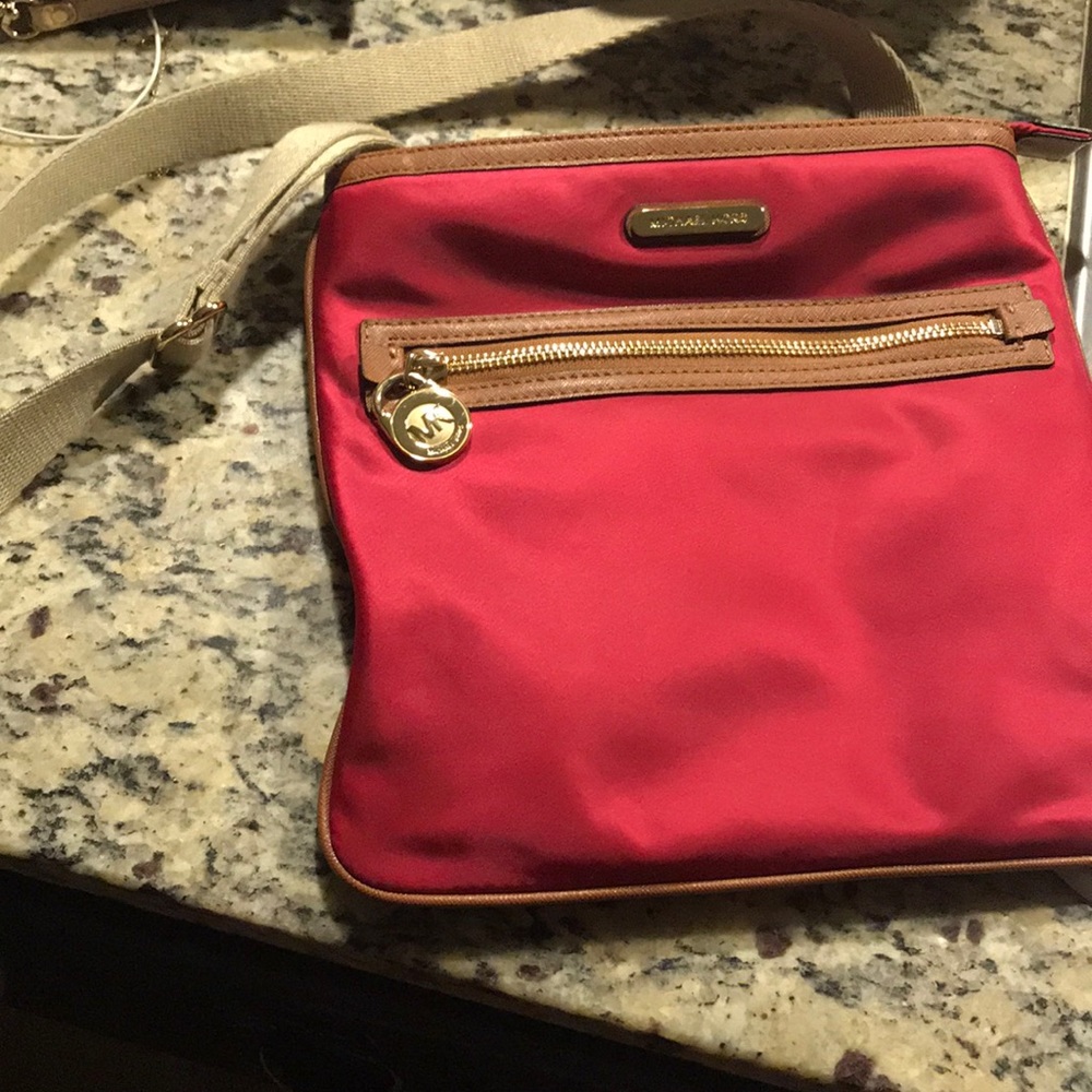 Michael kors red crossbody
